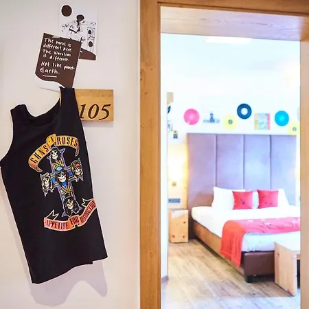 Fuchs Und Gretl Couette-café