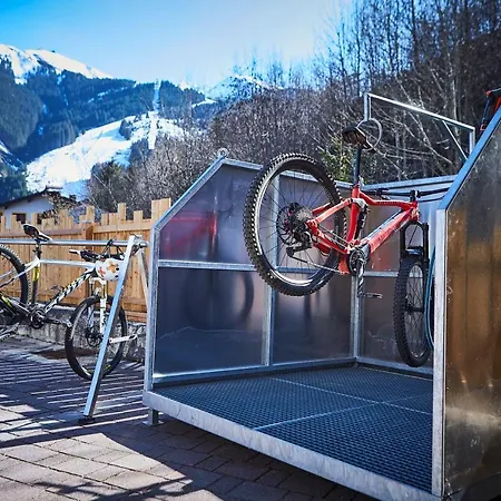 Fuchs Und Gretl Couette-café 3*