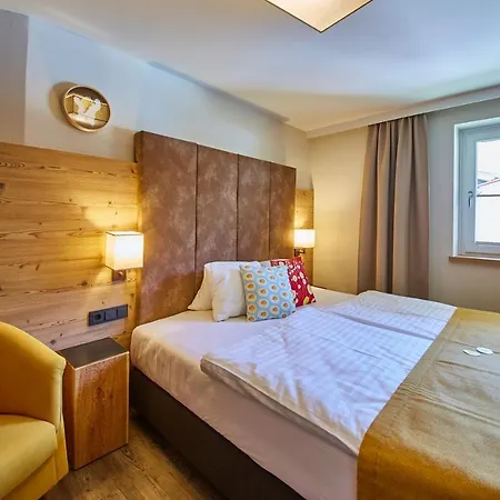 Bed & Breakfast Fuchs Und Gretl 3*