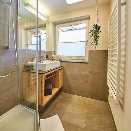 Fuchs Und Gretl לינה וארוחת בוקר זאלבך הינטרגלם