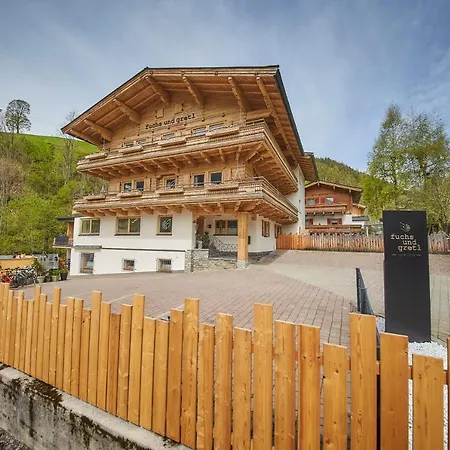 Fuchs Und Gretl Bed & Breakfast *